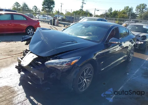 2022 Kia Stinger Gt-Line z USA, uszkodzony, nr VIN KNAE35LD8N6113818